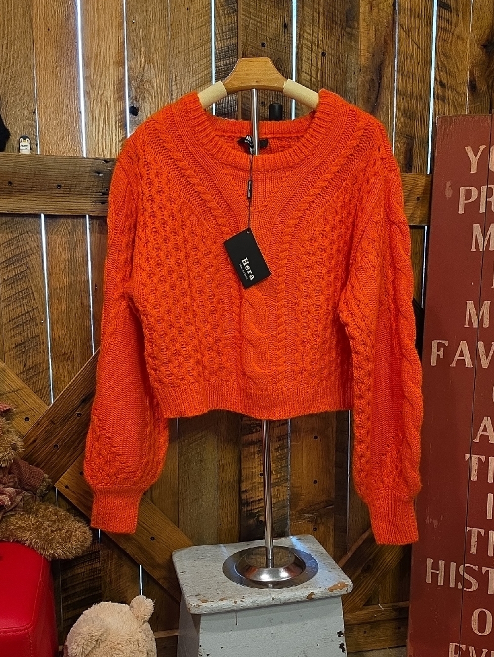 044p Hera Collection Bright Orange Cable Knit Scoop-Neck Cropped Sweater